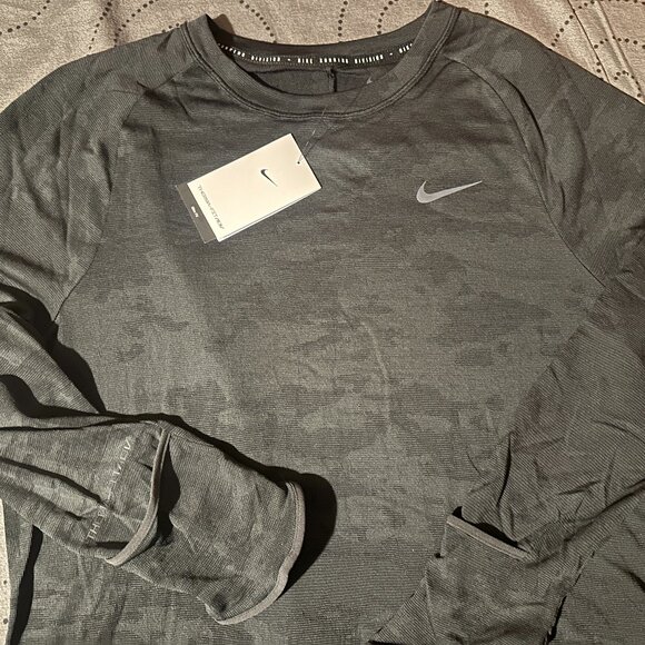 NIKE RUNNING DIVICION THERMA FIT ADV SLIM H. BLACK WOOL SHIRT SIZE L M MEN $100 - Picture 1 of 5